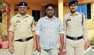 नगर पंचायत कार्यालय बना अखाड़ा, युवक में हंगामा कर किया मारपीट, पुलिस ने लिया सख्त एक्शन, आरोपी हरिशंकर साहू को गिरफ्तार कर भेजा जेल