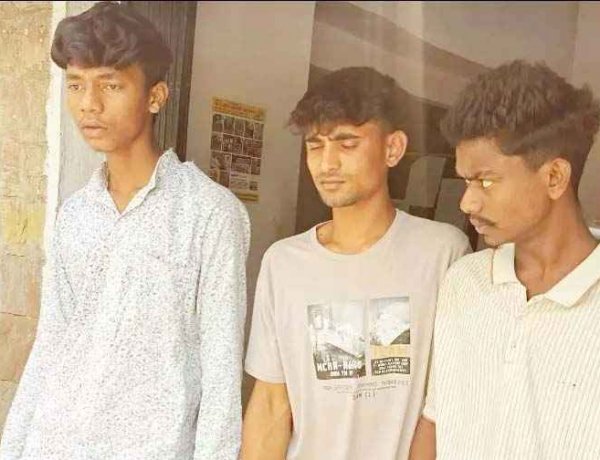 रेलवे ट्रैक पर मिले युवक के शव की गुत्थी सुलझी, पुरानी रंजिश-विवाद में हुई हत्या, पुलिस ने 24 घंटे में एक नाबालिग समेत 3 आरोपियों को किया गिरफ्तार