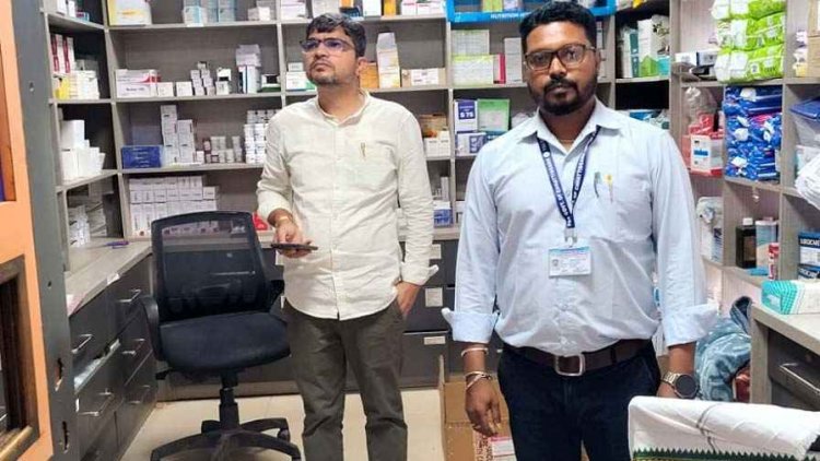 राजिम में “सही दवा, शुद्ध आहार” अभियान के तहत बड़ी कार्रवाई, यशोदा मेडिकल में अनियमितता, नशीली दवाओं के लेन-देन में गड़बड़ी उजागर