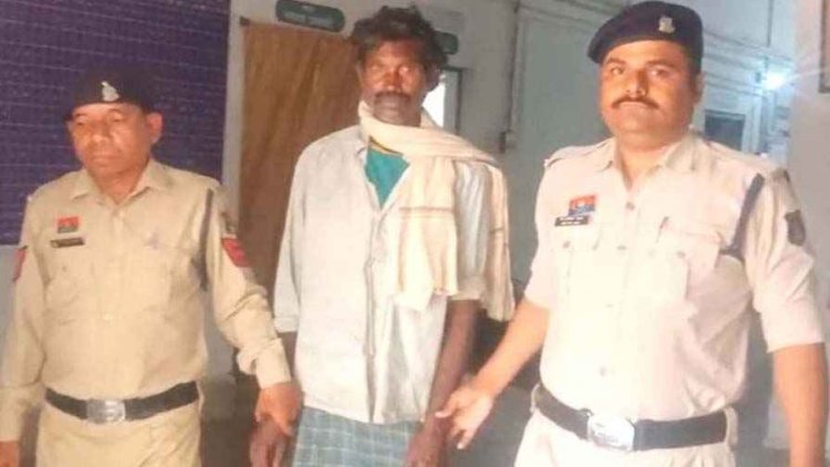 छत्तीसगढ़ में जंगल के रास्ते गौवंश तस्करी का खेल, 12 गौ-वंश मुक्त, पुलिस ने एक आरोपी तस्कर लड्डू राउत गिरफ्तार कर भेजा सलाखों के पीछे