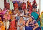 विधायकों के लिए उजड़ गई 77 परिवारों की दुनिया, बुलडोजर कार्रवाई से 1600 लोग बेघर, ग्रामीणों ने पुलिस पर किया पथराव, गांव में एंट्री पर लगी रोक