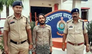राजिम से रायपुर जा रहे आबकारी कर्मचारी को माचिस मांगने के बहाने रोका, डराकर खेत में लूट लिया सोने के जेवर, 35 दिन बाद लुटेरा गिरफ्तार, पल्सर जप्त