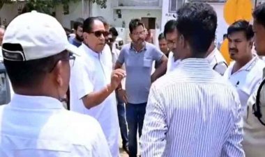 भाजपा नेता की तहसीलदार को खुलेआम धमकी, कहा- हमारी ताकत नहीं जानते हो क्या, किसने मां का दूध पिया है जो.., वीडियो जमकर वायरल, राजनैतिक बवाल