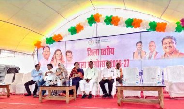 मैनपुर शाला प्रवेशोत्सव में खाली दिखा मंच, अपनों की उपेक्षा से भाजपा कार्यकर्ताओं में आक्रोश, सांसद से नहीं हुई मुलाकात, आमंत्रण के बावजूद जनप्रतिनिधि नदारद
