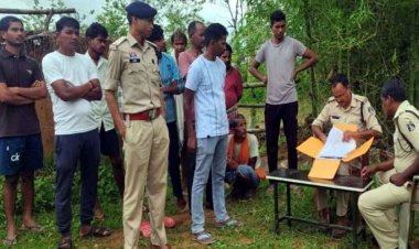 हाई स्कूल में चौकीदार ने लगाई फांसी, इधर खंडहर मकान में फंदे पर लटका मिला लापता व्यक्ति का शव, आत्महत्या की आशंका, जांच में जुटी पुलिस