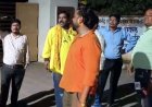 शराब के नशे में स्कूल पहुंचने का शिक्षक पर लगा आरोप, छात्राओं से गाली-गलौज और मारपीट की शिकायत, पत्रकारों से प्राचार्य की बदसलूकी, 4 घंटे तक प्रदर्शन