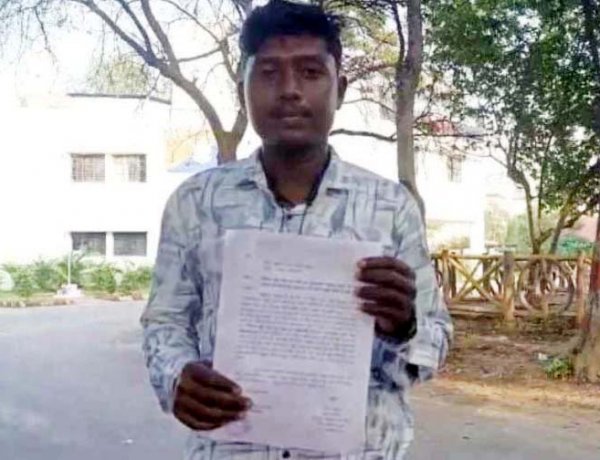 जेल भेजने की धमकी देकर युवक से कराया ऑनलाइन पांच हजार ट्रांसफर, पुलिस के आरक्षक पर लगा वसूली का गंभीर आरोप, एसपी ने दिए जांच के आदेश