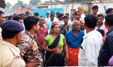 ट्रैक्टर की टक्कर से महिला की मौत पर जमकर बवाल, भड़के ग्रामीणों ने क्रेशर में लगाई आग, SDOP, TI और तहसीलदार को बनाया बंधक