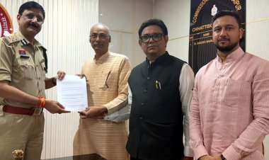 छत्तीसगढ़ के 3 निजी मेडिकल कॉलेजों पर अतिरिक्त फीस वसूली का आरोप, कमिश्नर को दी गई शिकायत, निष्पक्ष जांच कर FIR की मांग